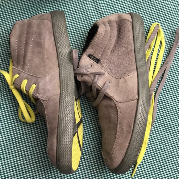 Van s Other - Brand new Vans s Men’s leather shoes size 10